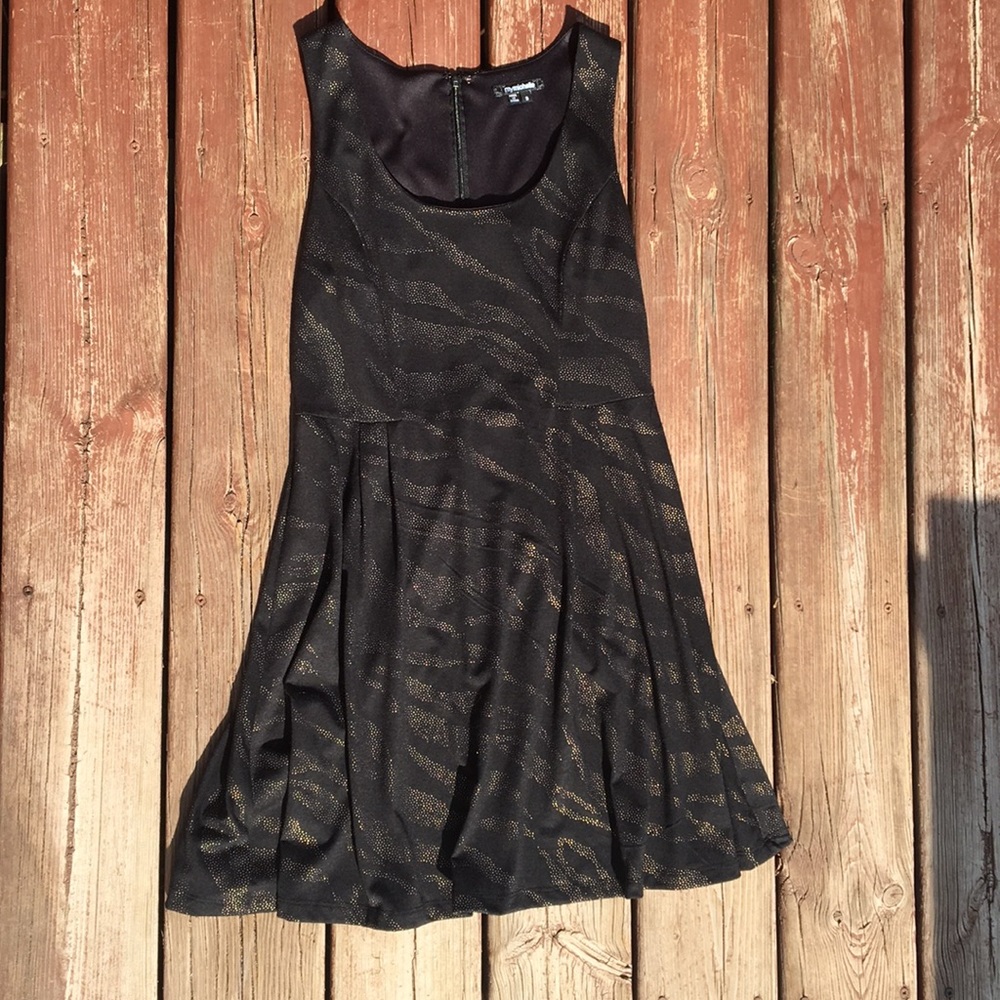 Junior’s Black Dress with Gold Detailing